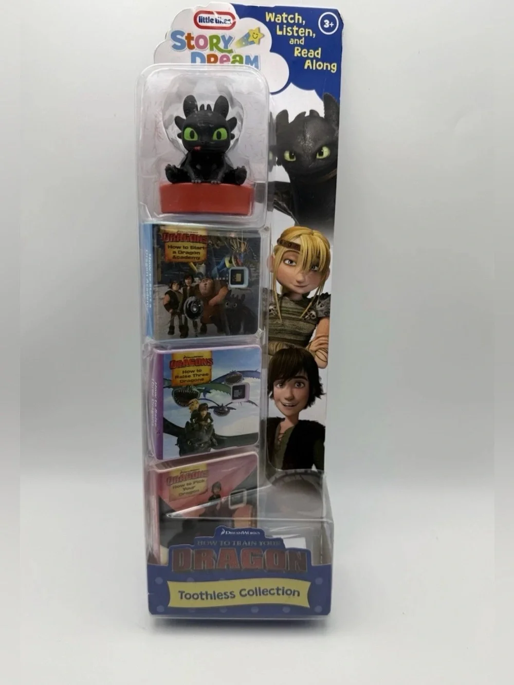Dreamworks Black and Green Toothless Figure Story Set